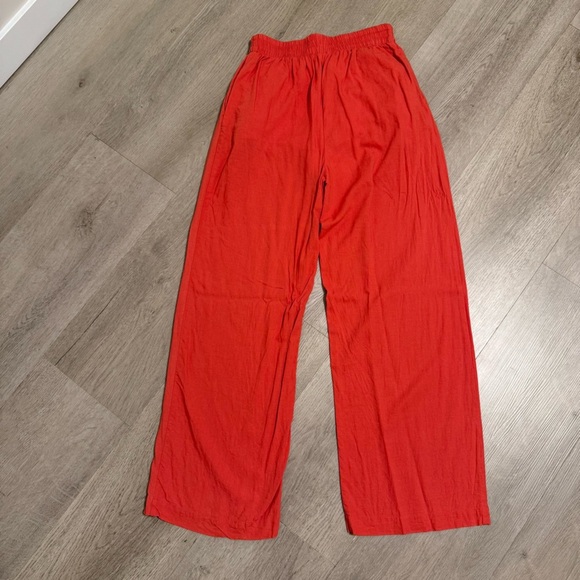 Dynamite Heidi Wide Leg Linen Pull-On Pants in pink - Picture 8 of 9